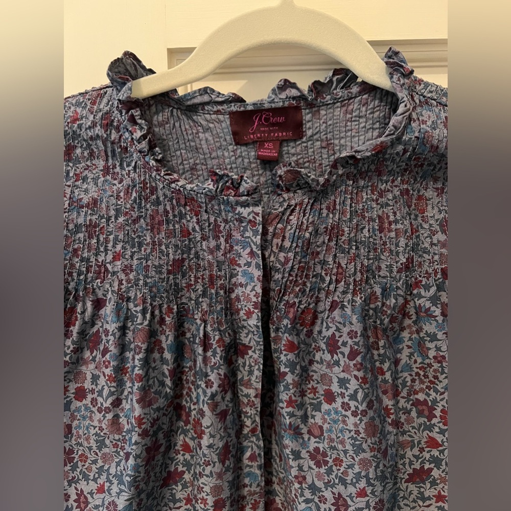 Long sleeve Jcrew liberty fabric shirt